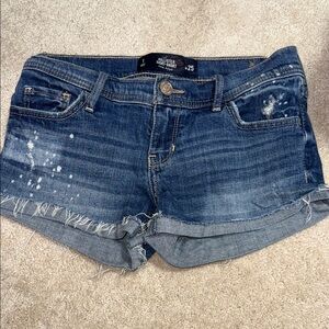 Hollister Low Rise Short Shorts